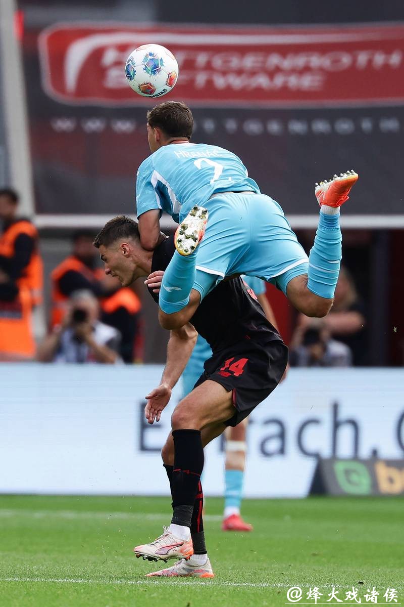 德甲综合:霍芬海姆胜沙尔克 帕德博恩一胜难求 德甲综合:霍芬海姆胜沙尔克 帕德博恩一胜难求