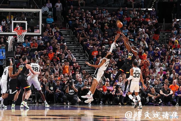 文班30+10帽马刺大胜 杜兰特43分太阳不敌活塞 文班30+10帽马刺大胜 杜兰特43分太阳不敌活塞